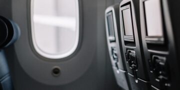FAA says US air traffic control staffing issues cause more flight delays, Published on Sunday, October 19