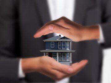 U.S. Mortgage Rates Hit 6.19%, Sparking Surge in Home Sales to Seven-Month High