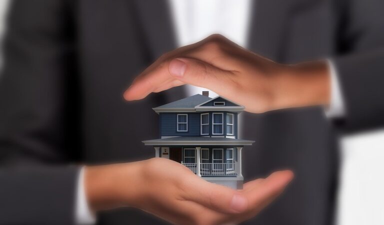 U.S. Mortgage Rates Hit 6.19%, Sparking Surge in Home Sales to Seven-Month High